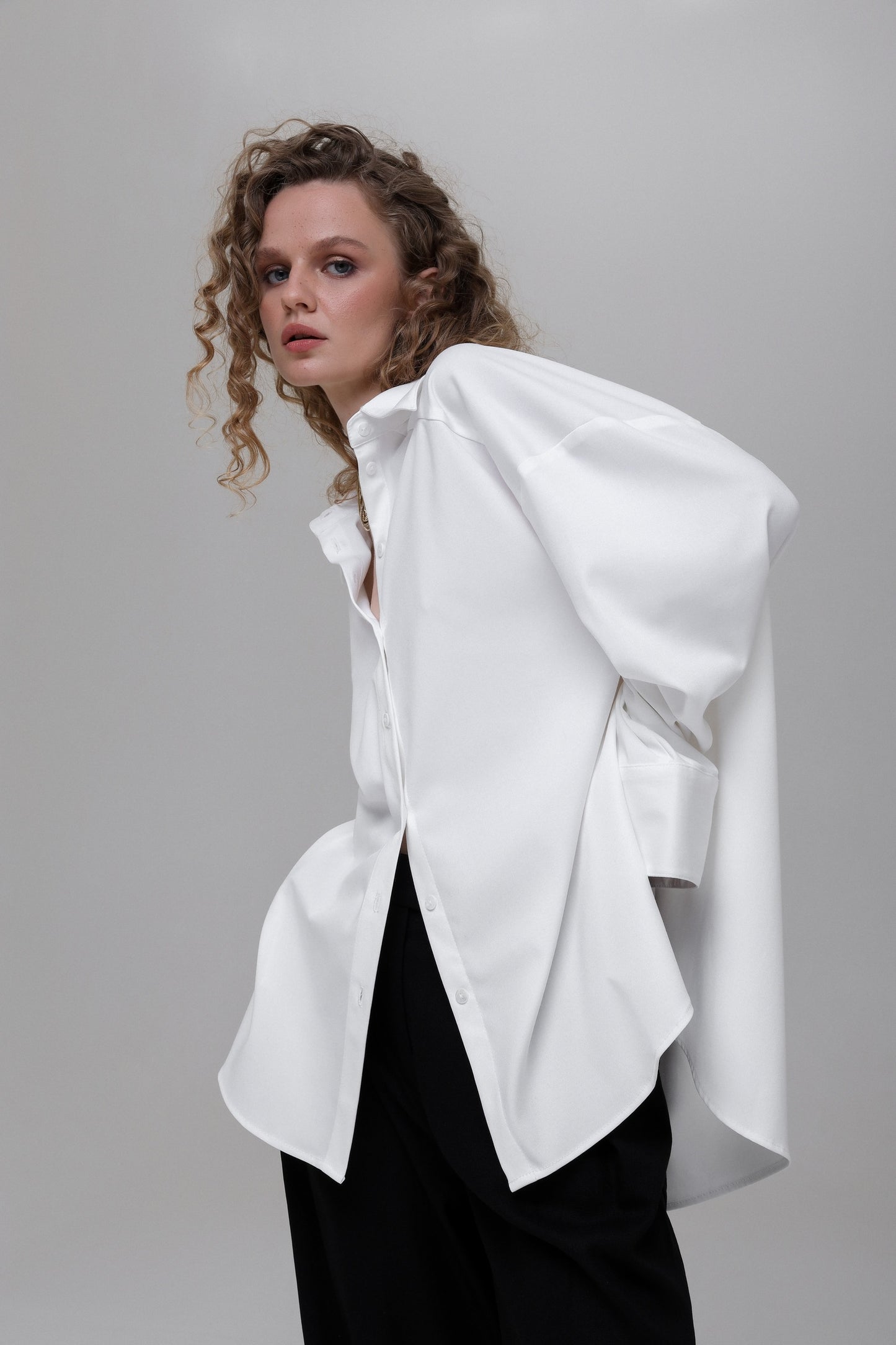 Oversized milk-white shirt