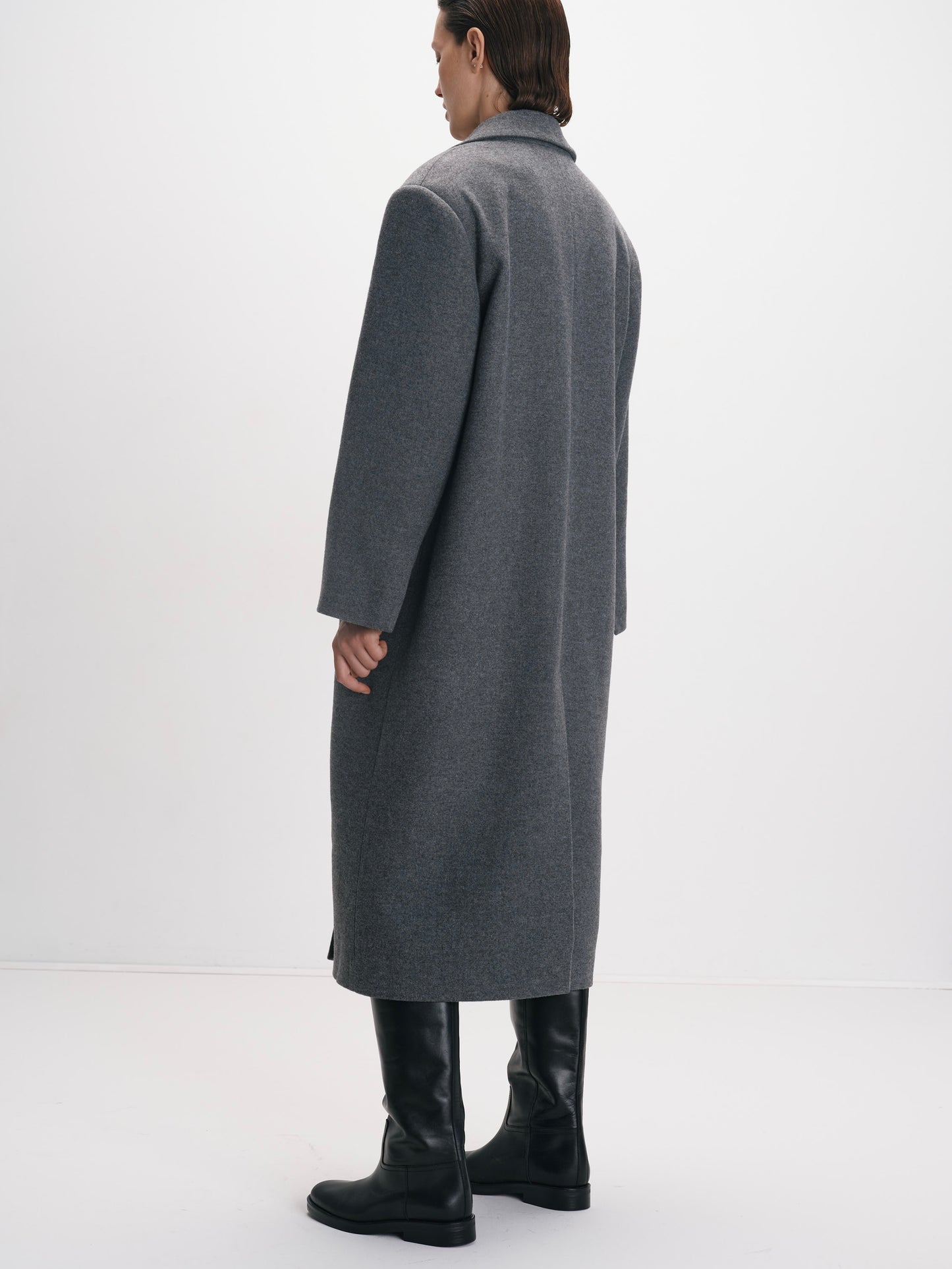 Пальто вовняне прямого крою сіре COUTURE