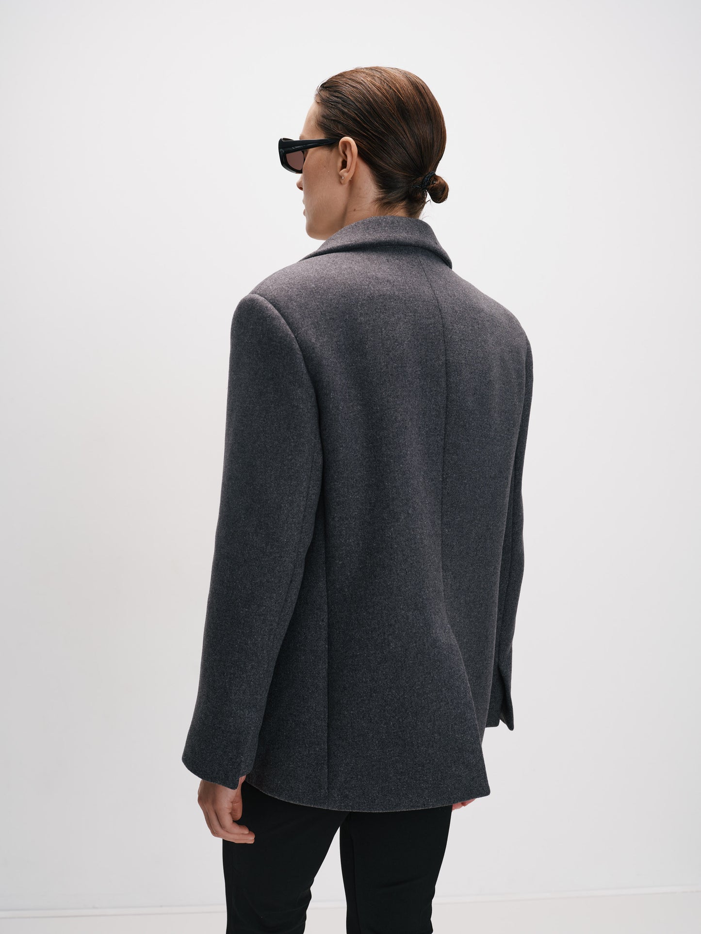 Сірий жакет - пальто COUTURE