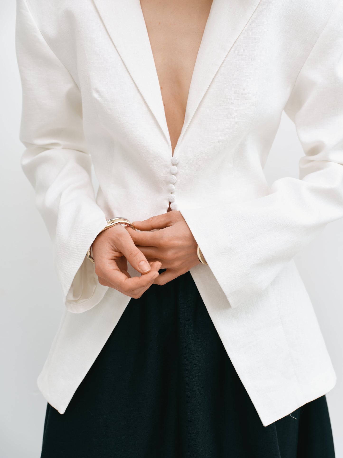 Жакет на талію молочний з льону