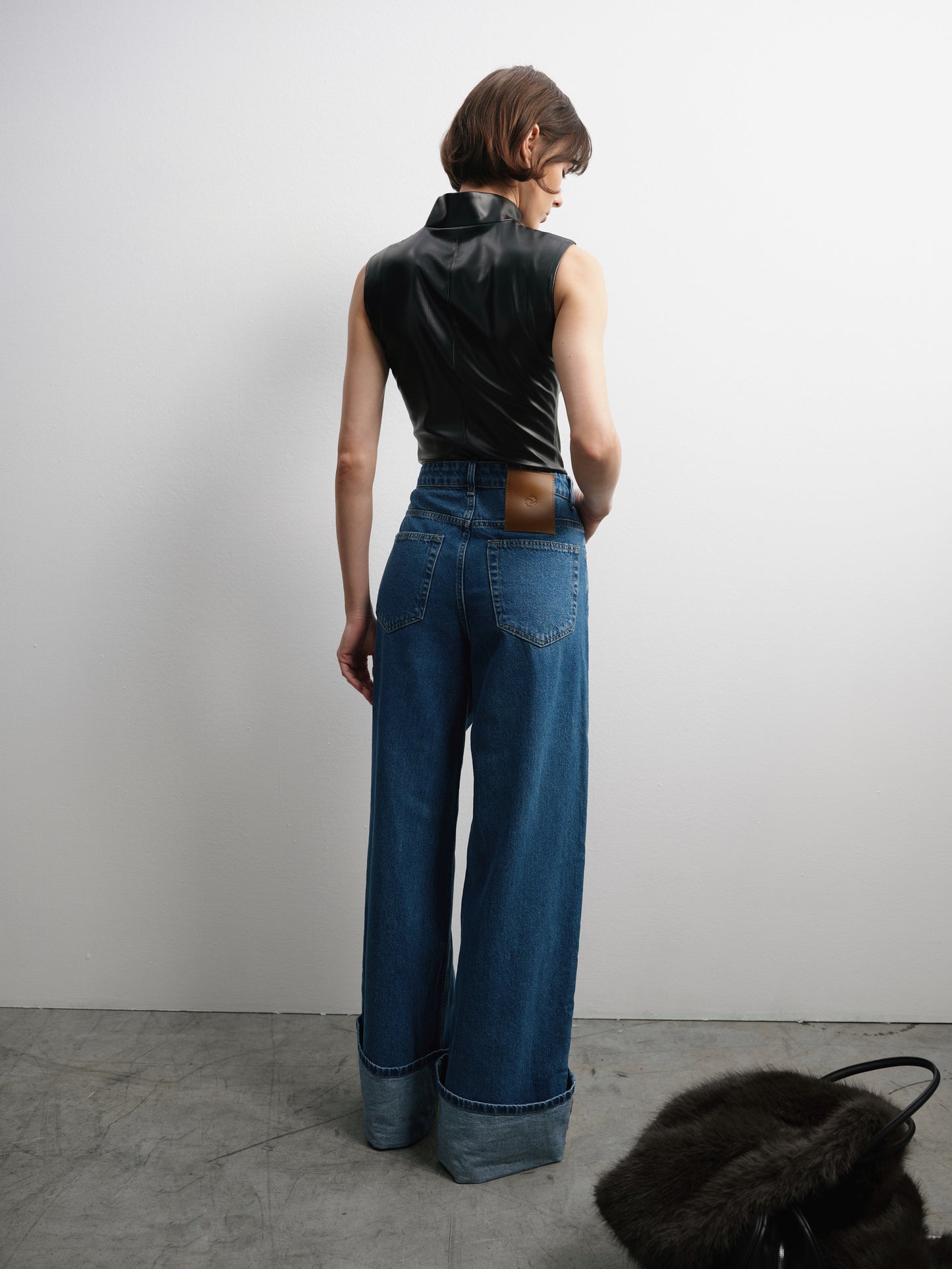 Джинси сині широкого крою з підгинами