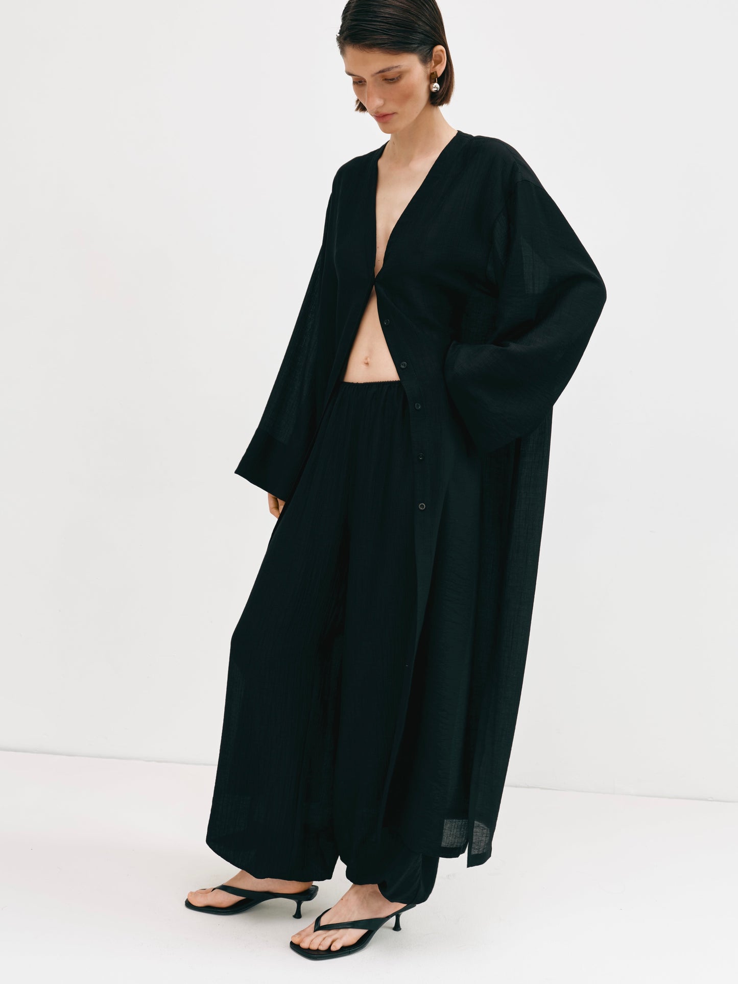 Штани з резинкою по низу чорні