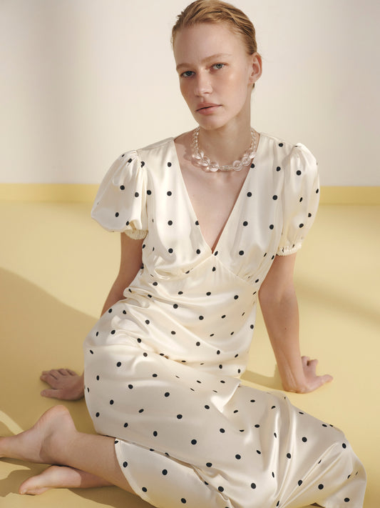 Сукня сатинова в горох