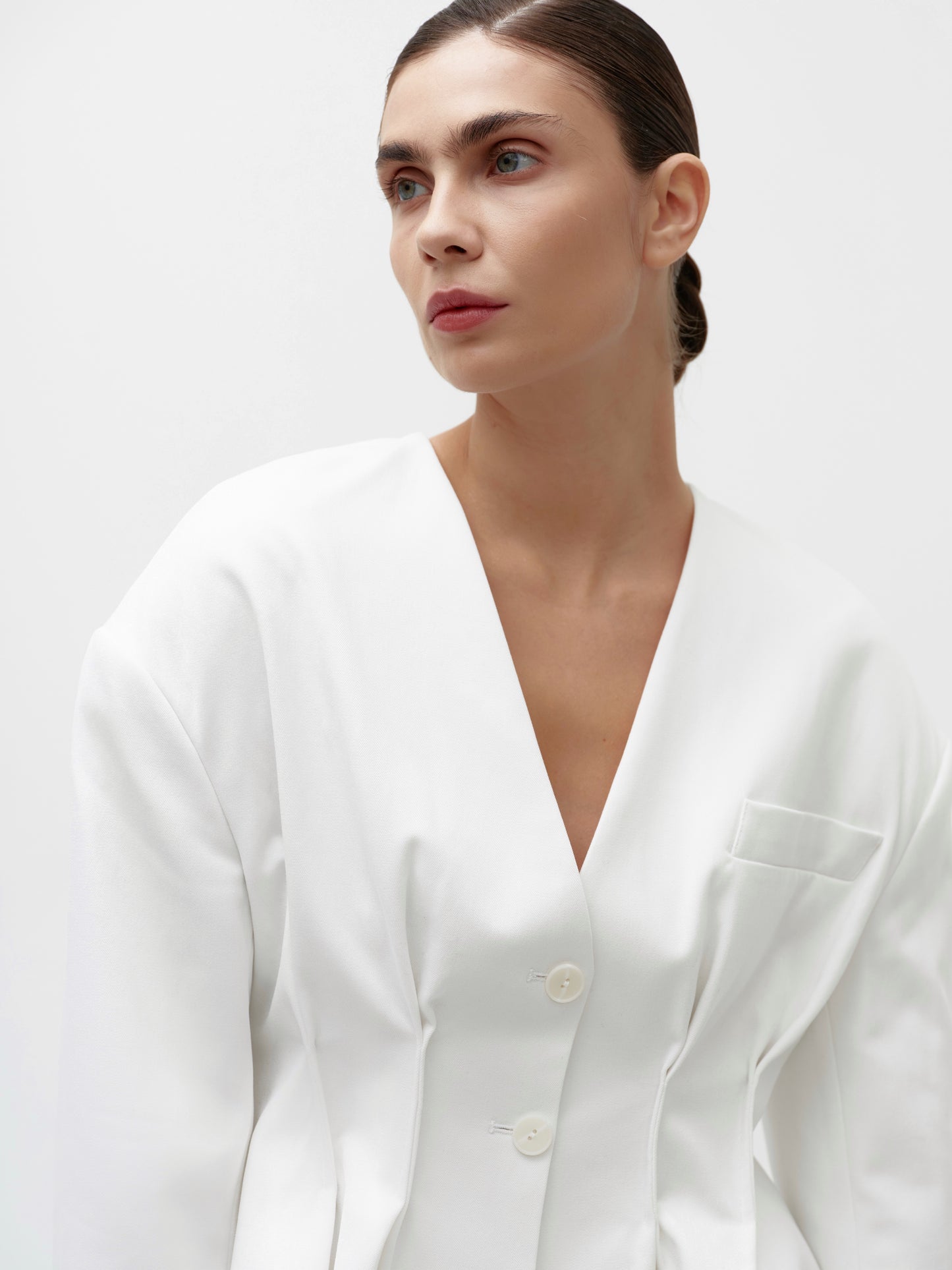 Жакет на талію короткий молочний