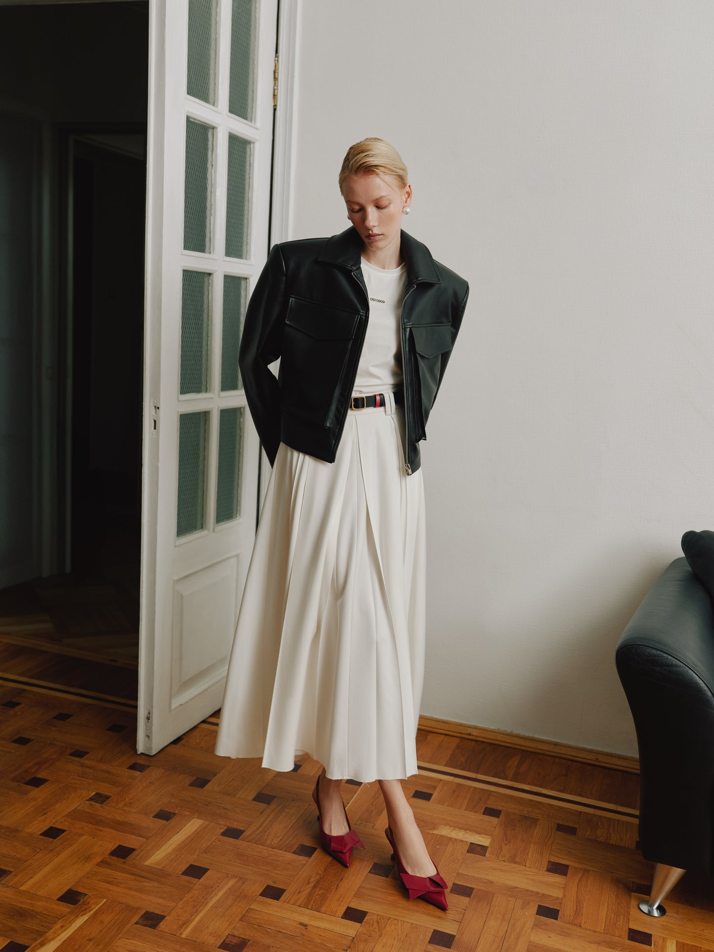 Flared trousers skirt in cream