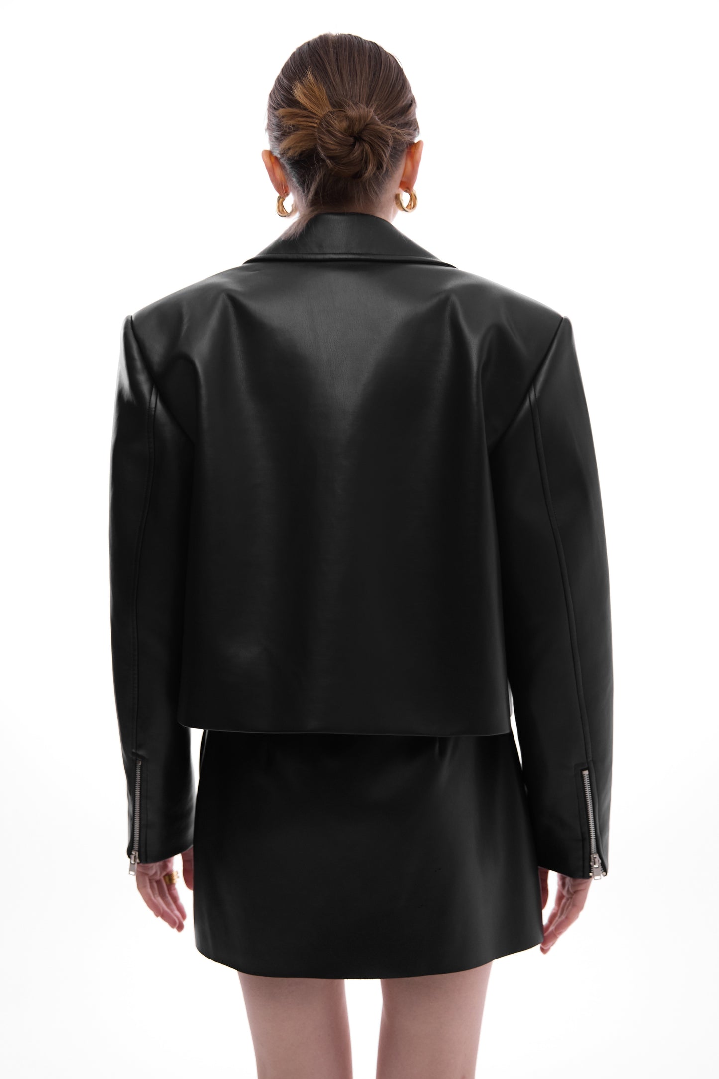 Куртка еко-шкіра чорна