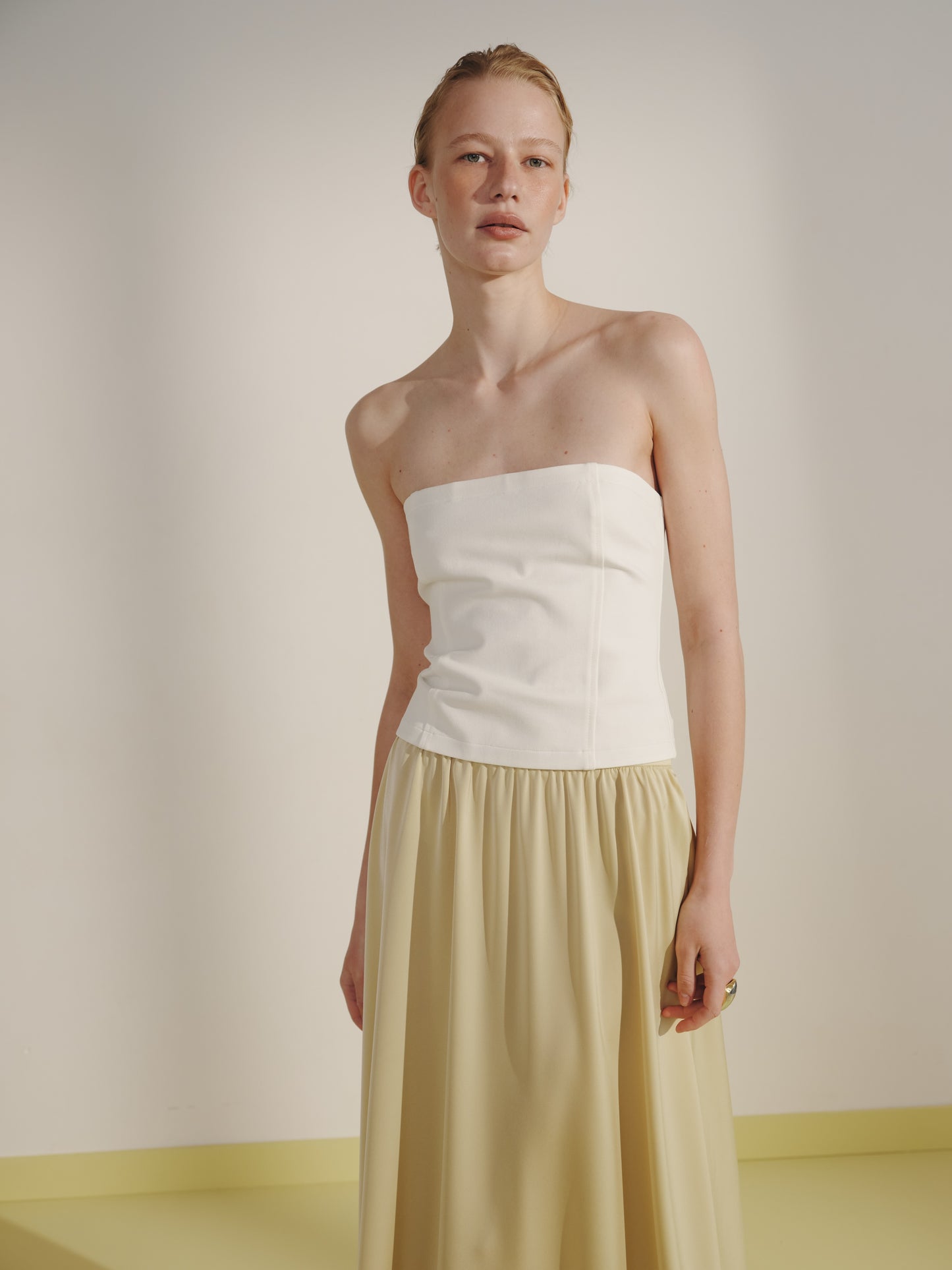 Milk bandeau corset