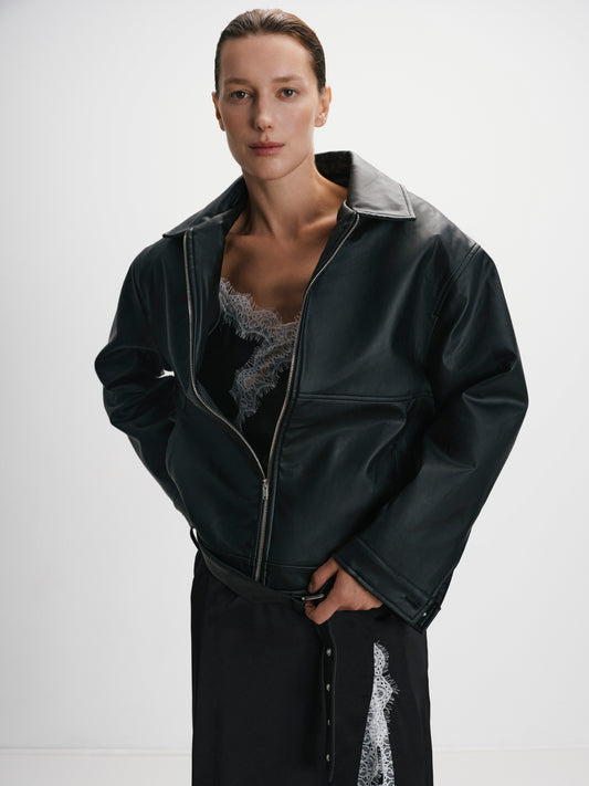Куртка еко-шкіра з поясом чорна