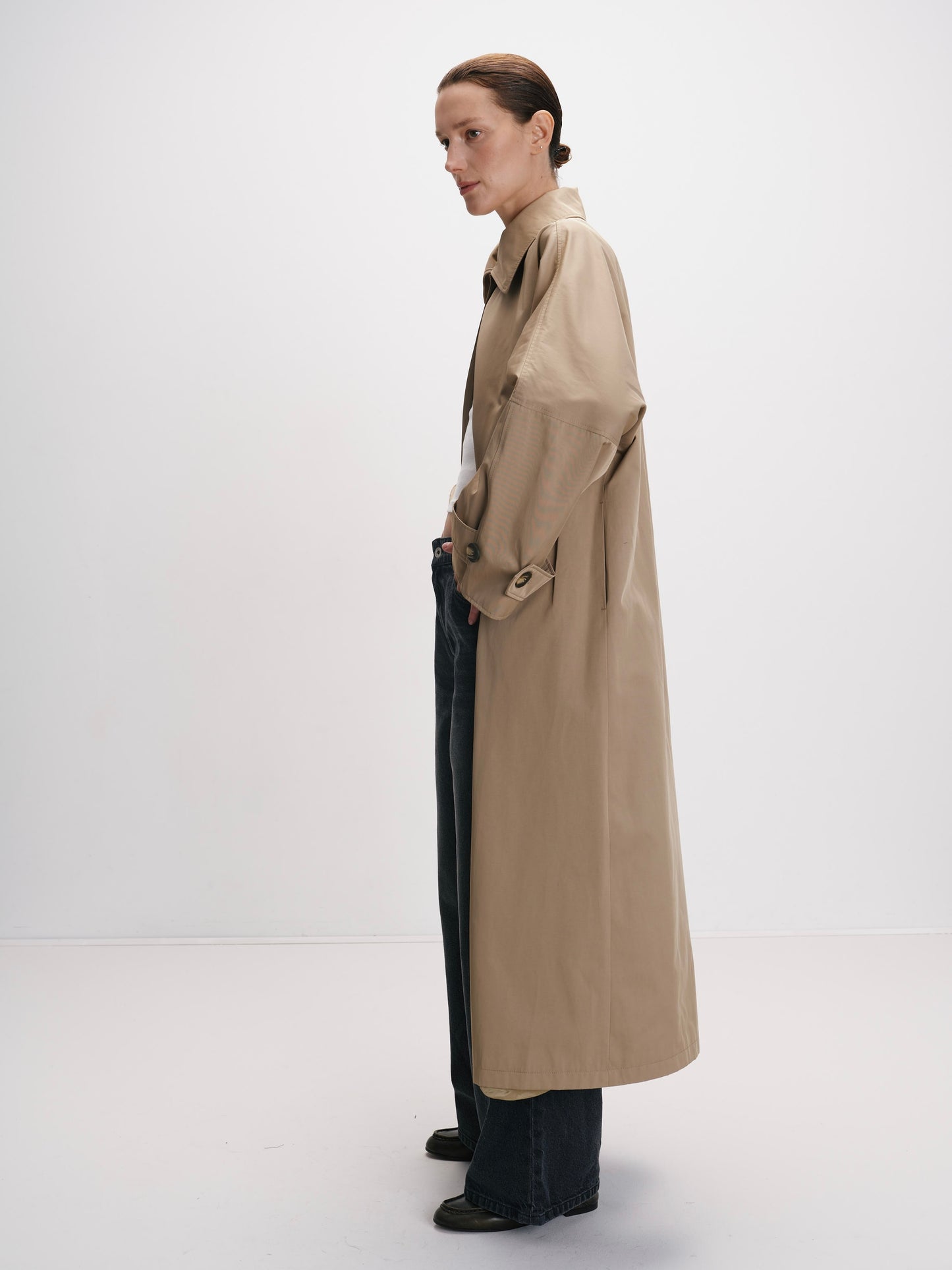 Тренч бежевий максі з поясом COUTURE