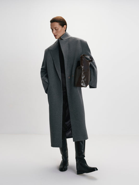 Пальто оверсайз прямого крою сіре COUTURE