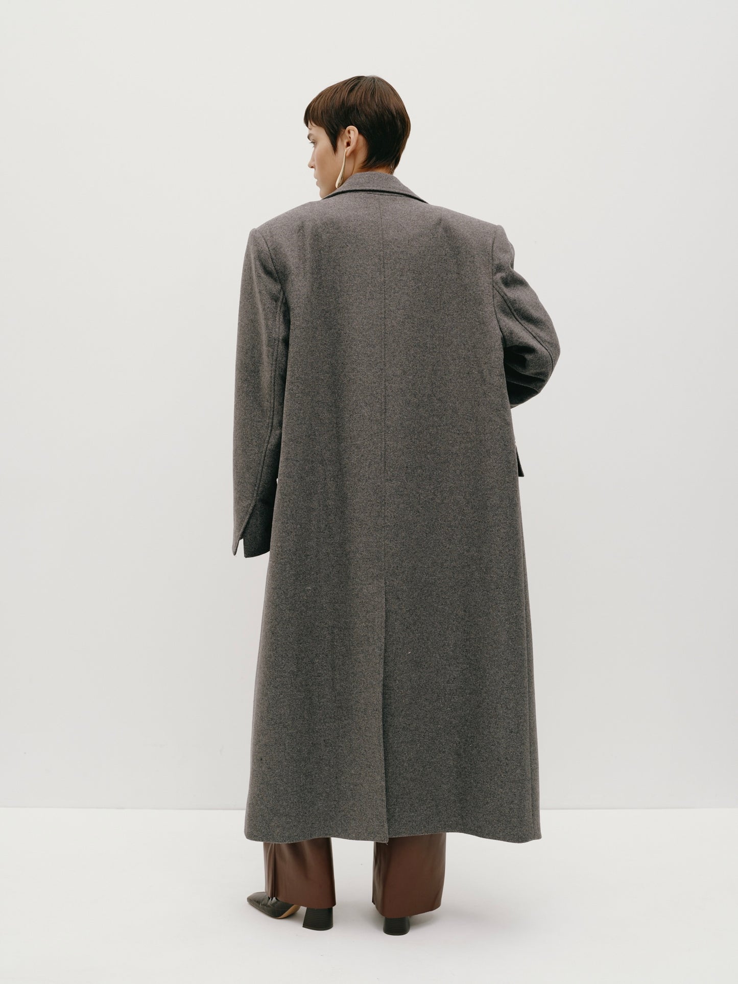 Gray wool coat (limited edition)