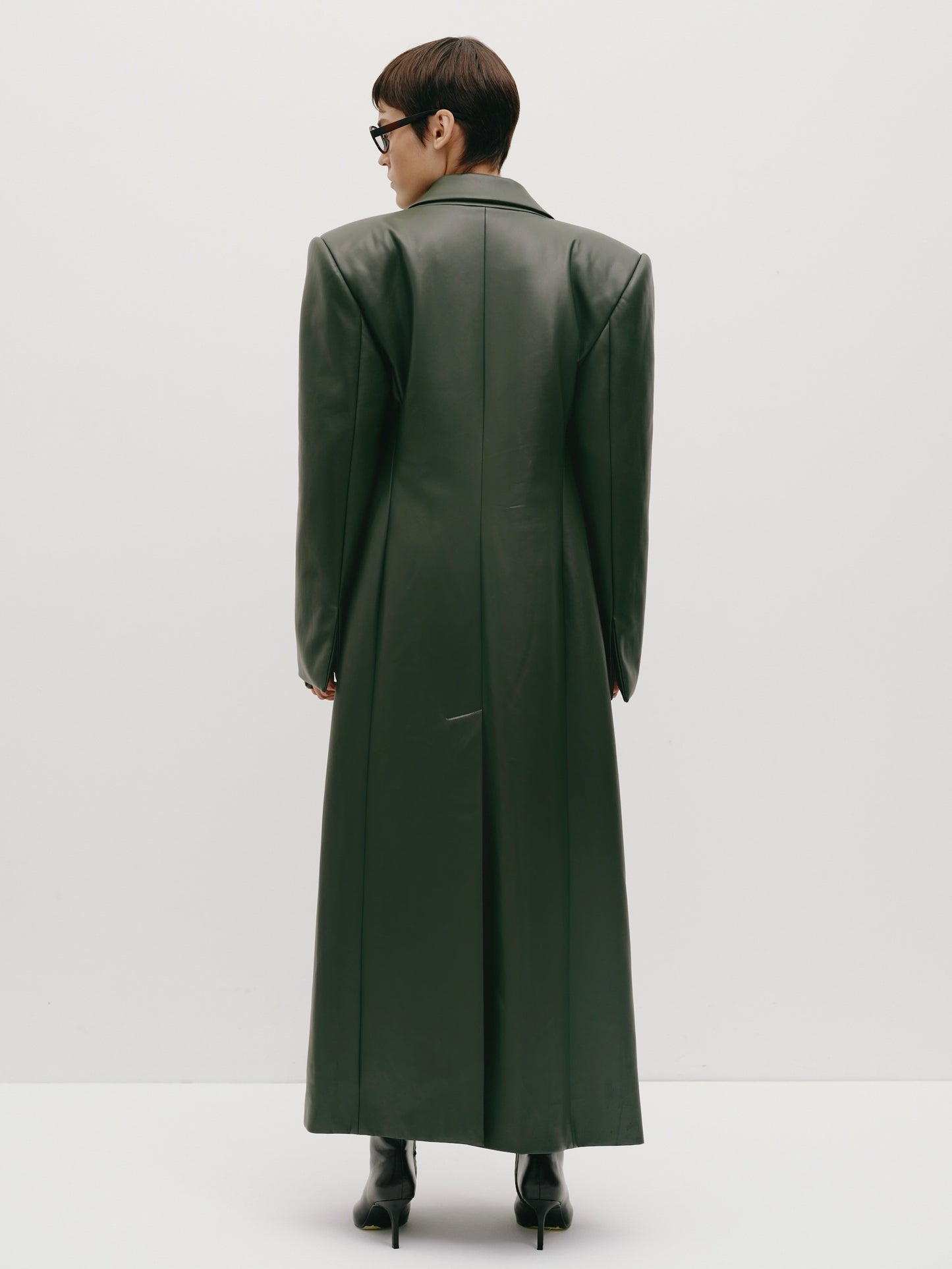 Eco-leather maxi coat in green