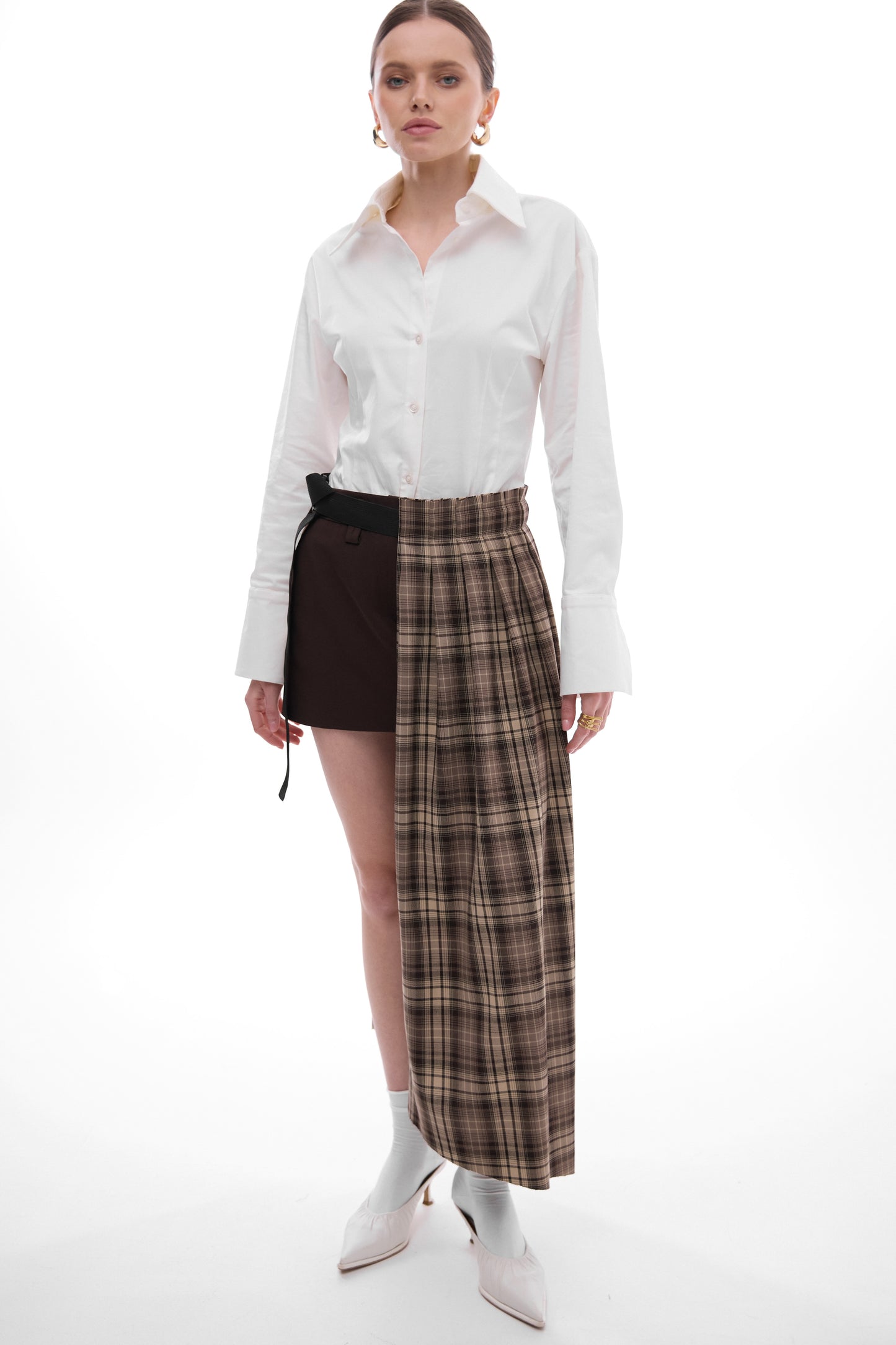 Pleated belt skirt in plaid