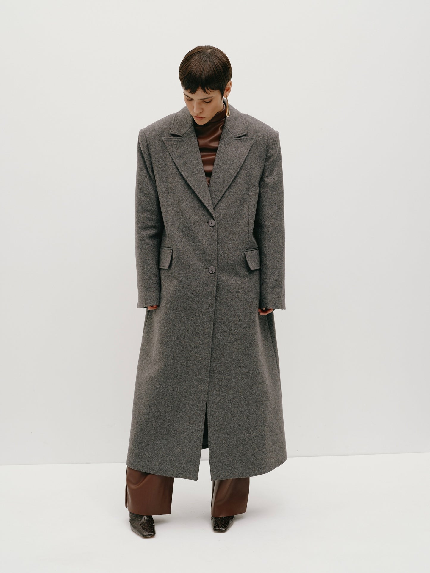 Gray wool coat (limited edition)