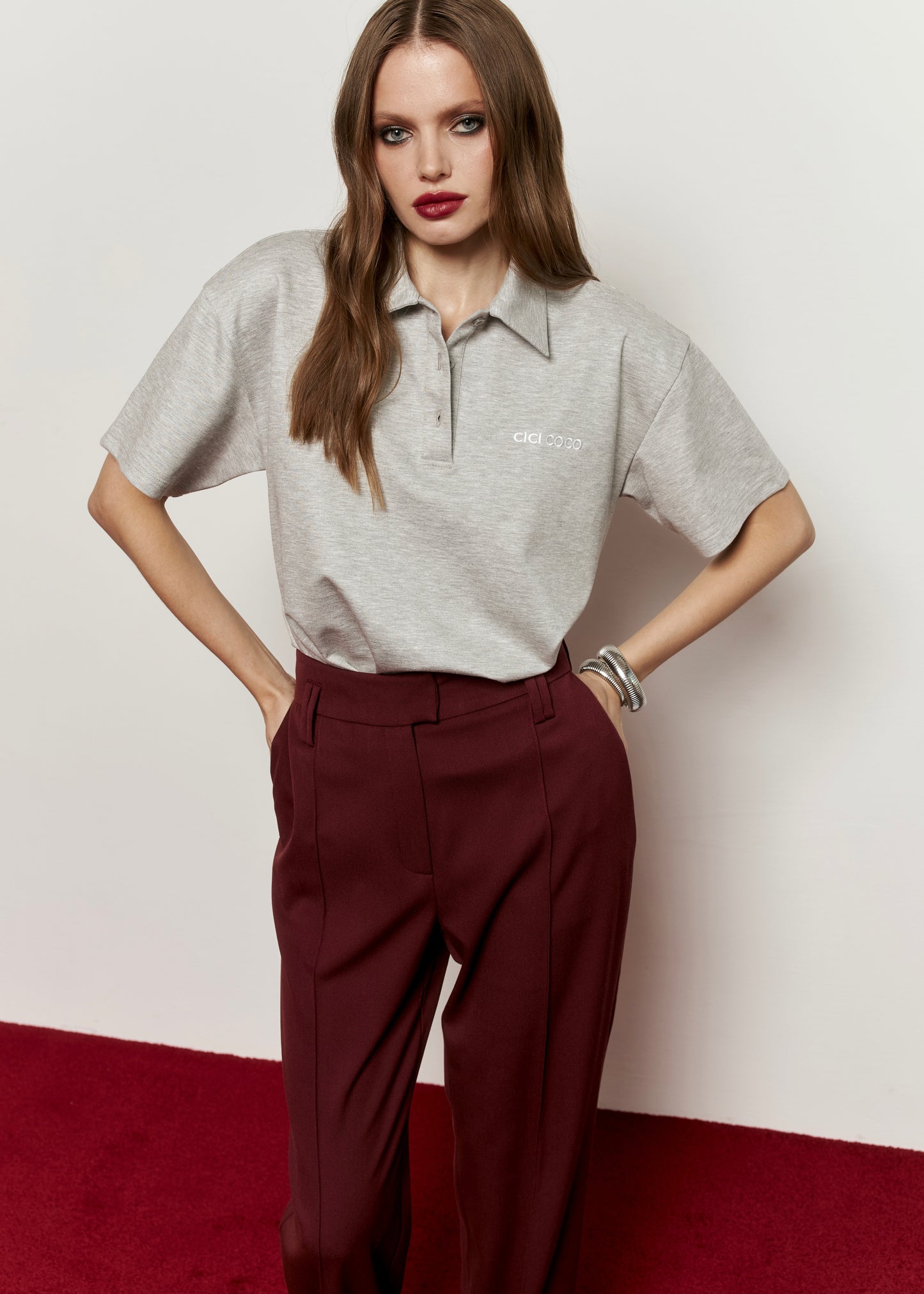 Straight cherry pencil trousers