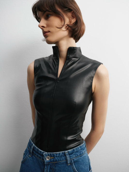 Топ - боді чорний з замком еко - шкіра
