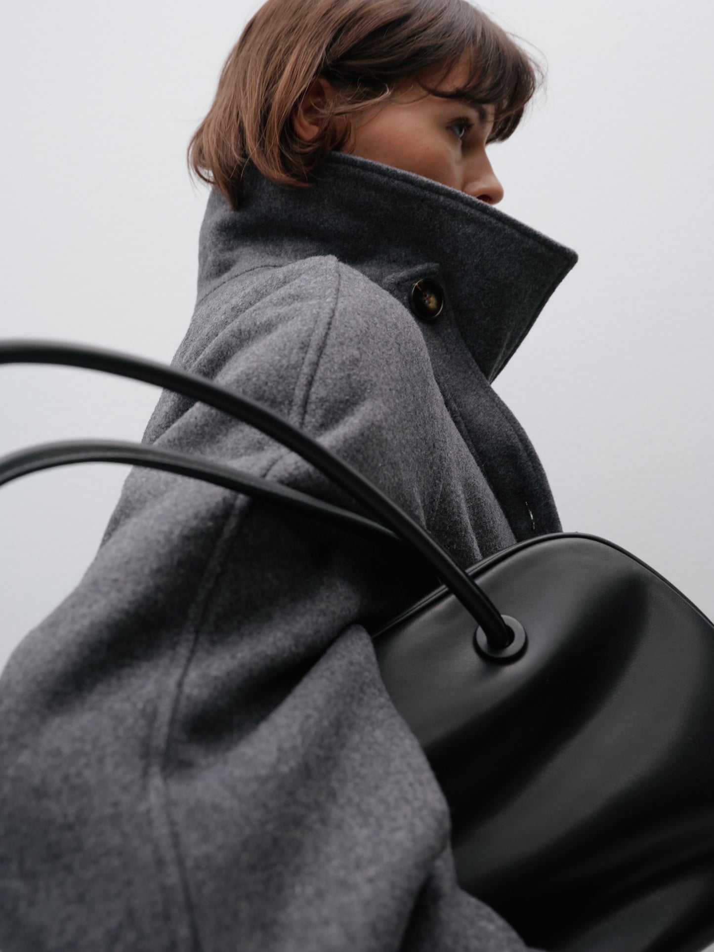 Пальто сіре утеплене COUTURE