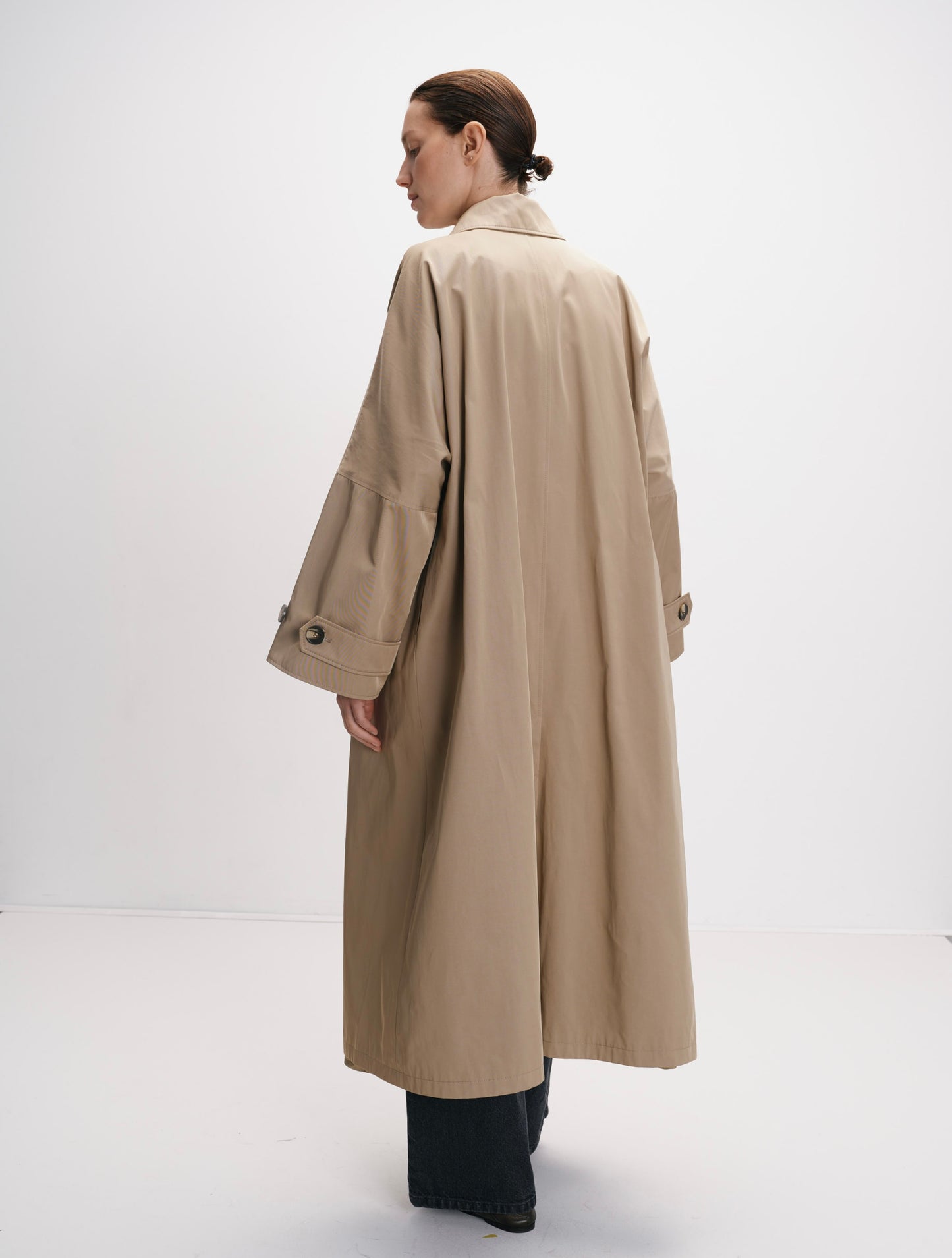 Тренч бежевий максі з поясом COUTURE
