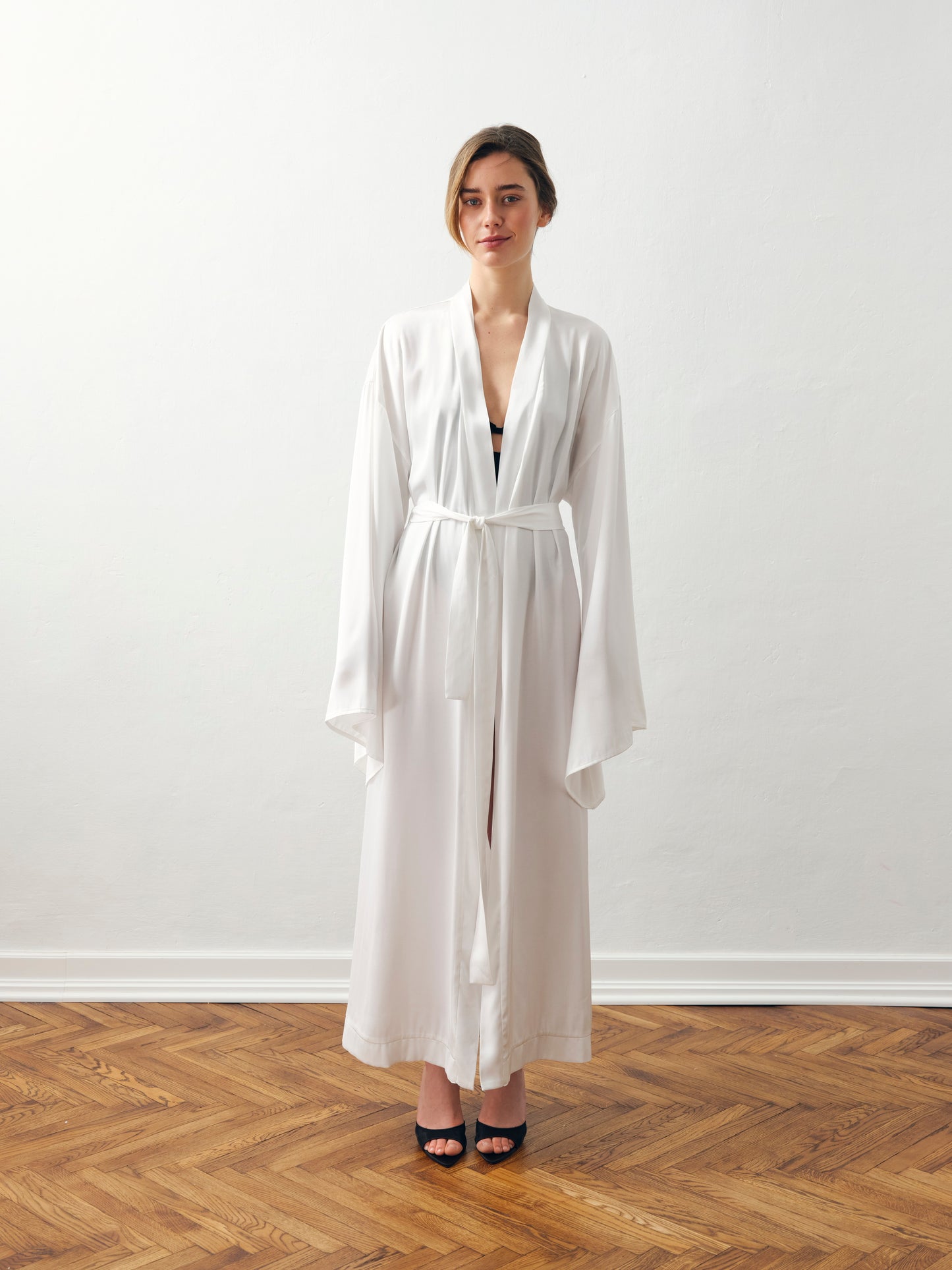 Халат сатиновий білий