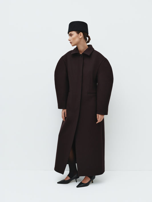 Maxi coat with a voluminous sleeve silhouette COUTURE