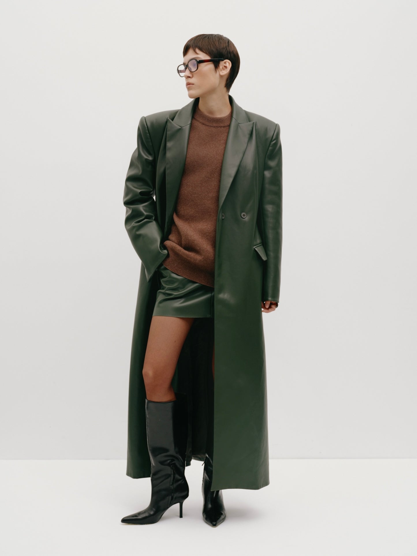 Eco-leather maxi coat in green