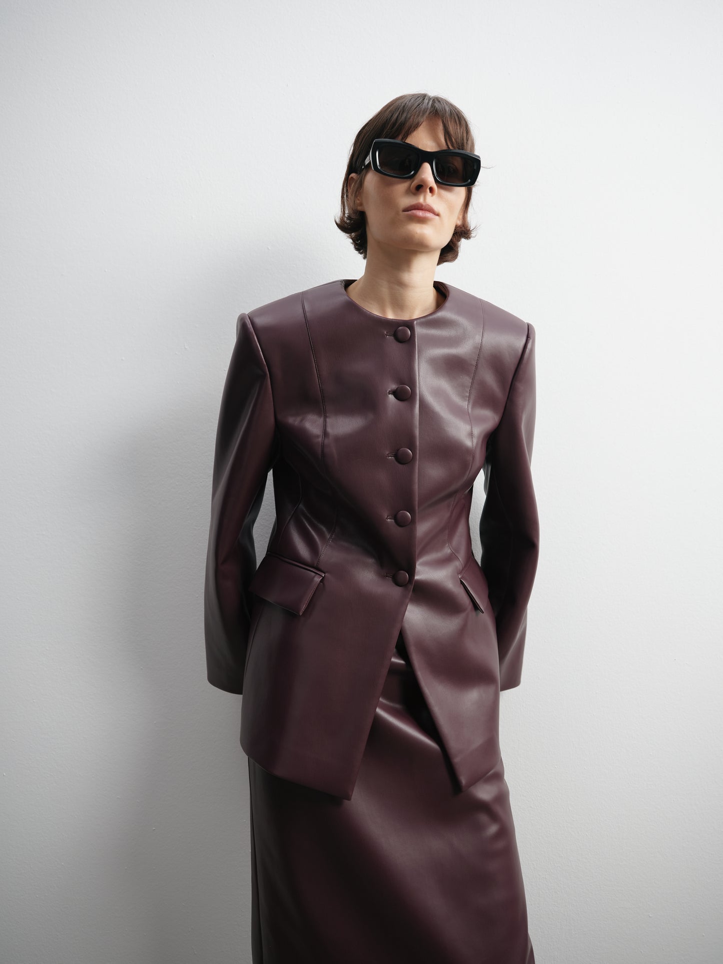 Спідниця сливова еко - шкіра з контрастною підкладкою