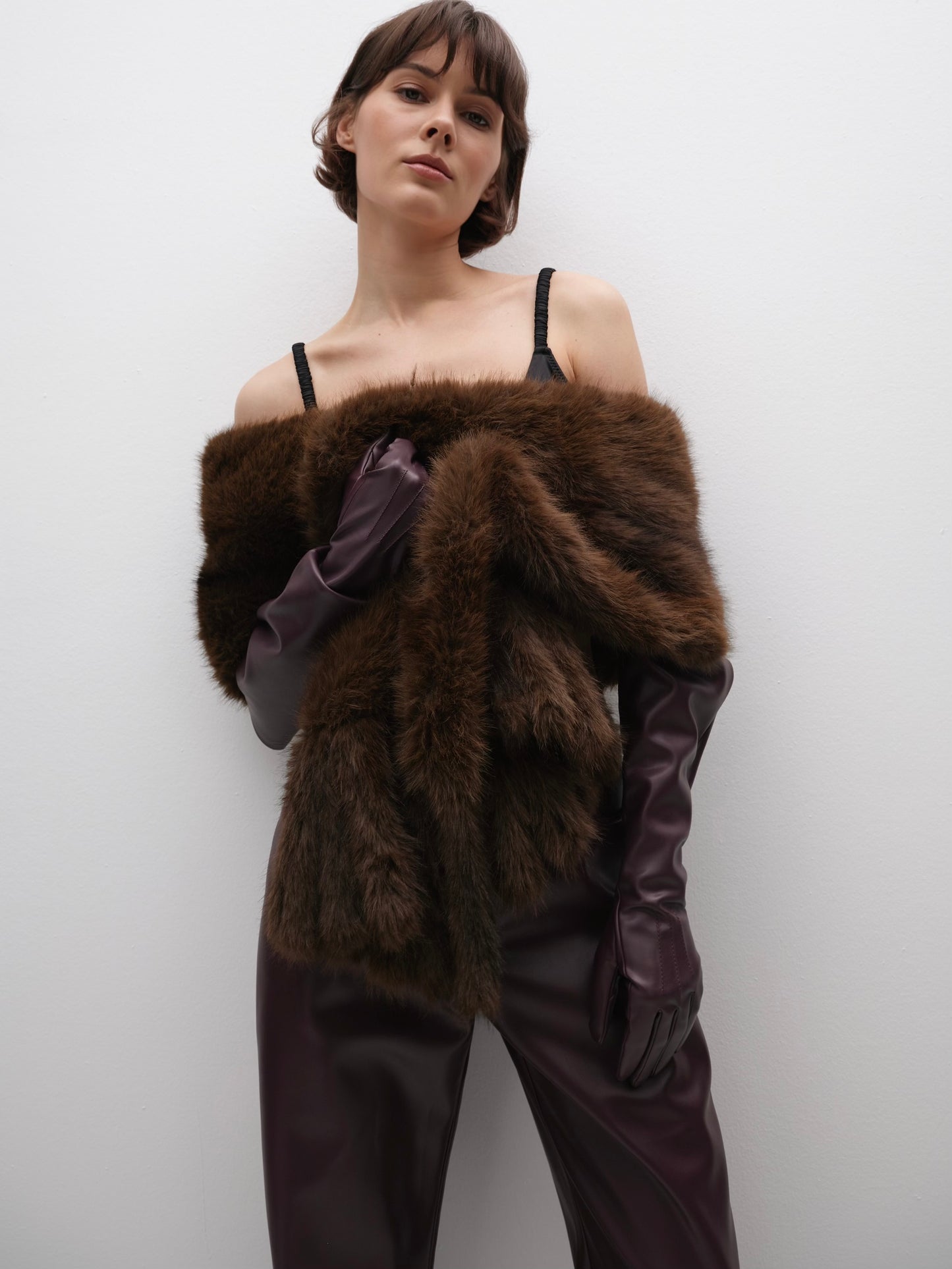 Рукавиці сливові з еко-шкіри довгі