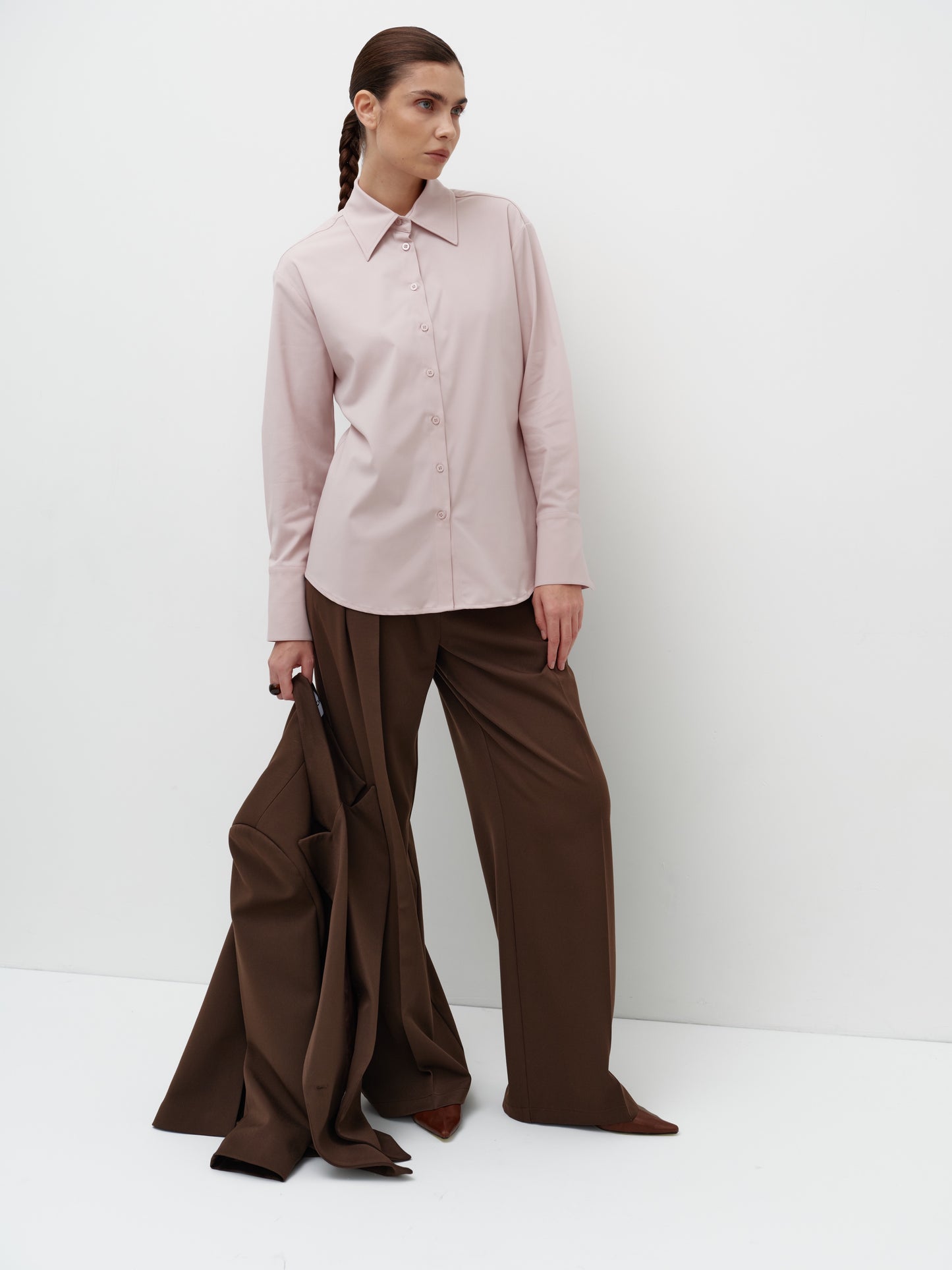 Powder-colored contoured shirt