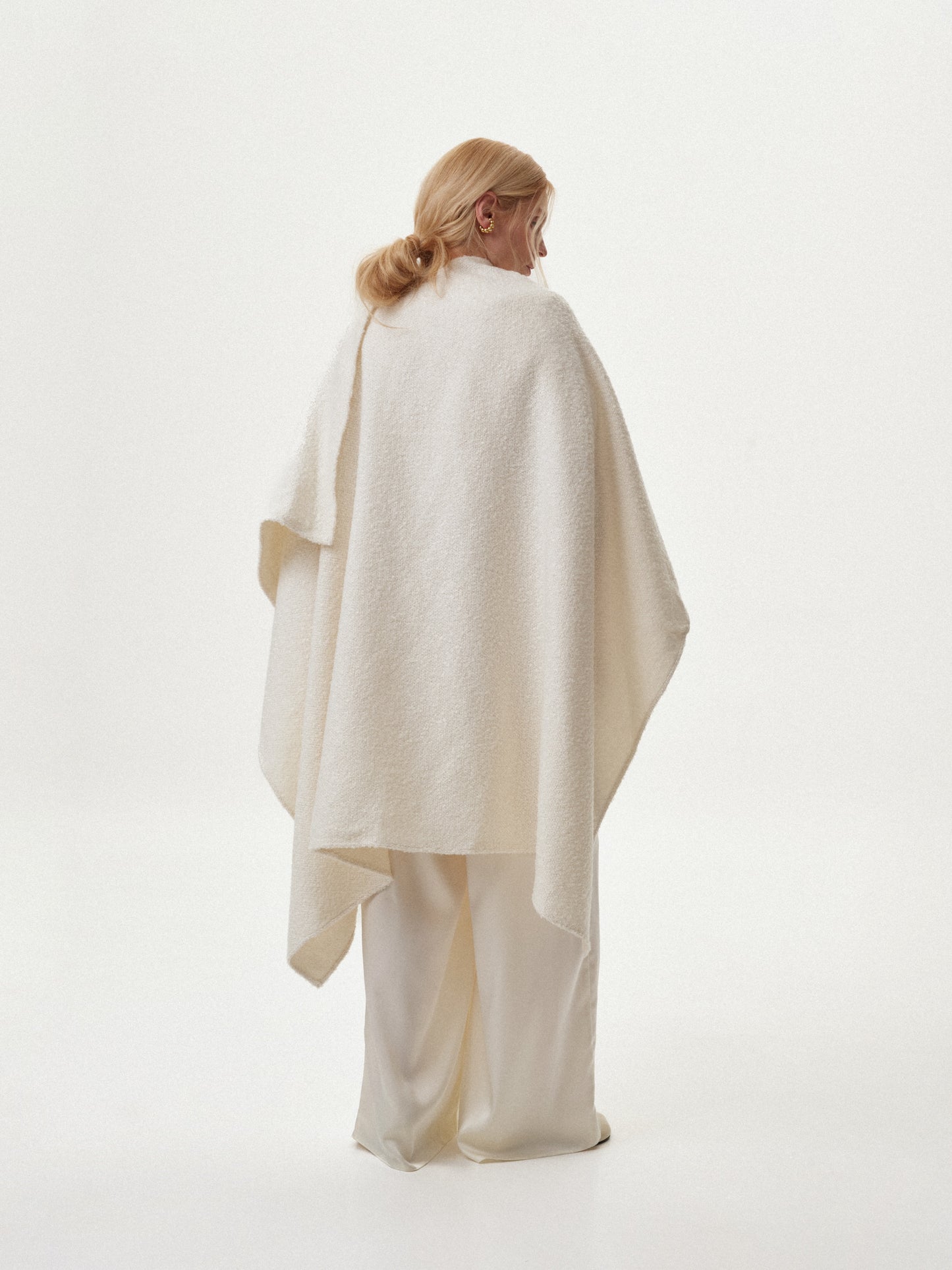 Накидка - пончо букле