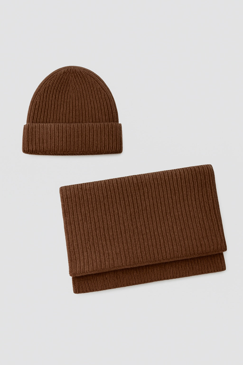 Шапка коричнева