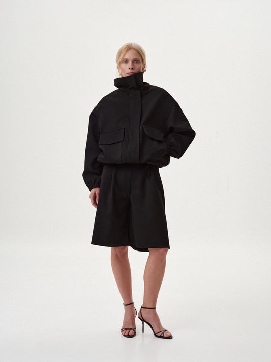 Бермуди чорні класичні